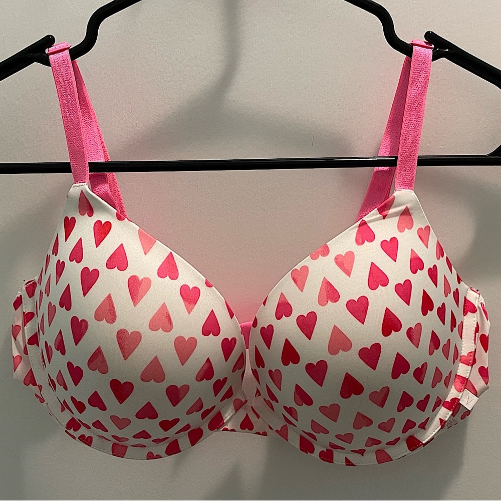 Victoria Secret Sexy Tee Push-Up Bra